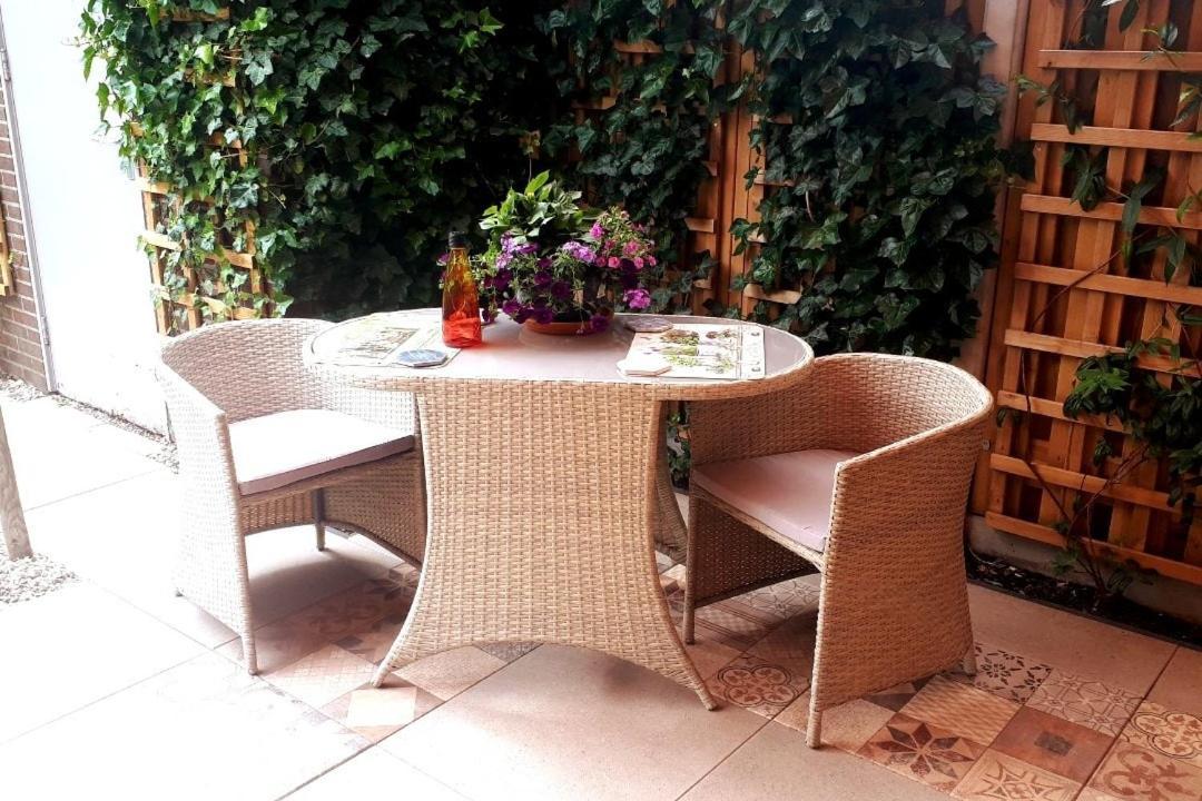 Crown Royal For Big Group-100m2 Rooftop Pool-city Centre * Hà Nội