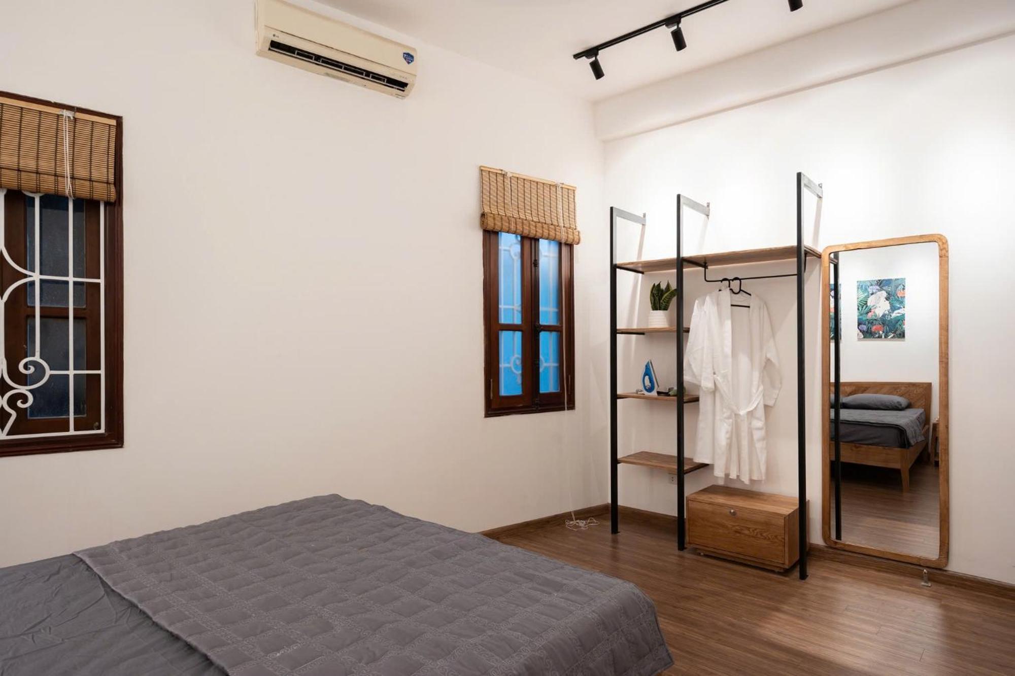 Crown Royal For Big Group-100m2 Rooftop Pool-city Centre * Hà Nội