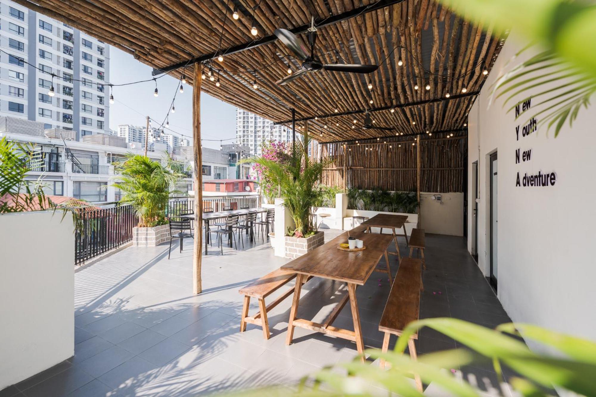 Crown Royal For Big Group-100m2 Rooftop Pool-city Centre