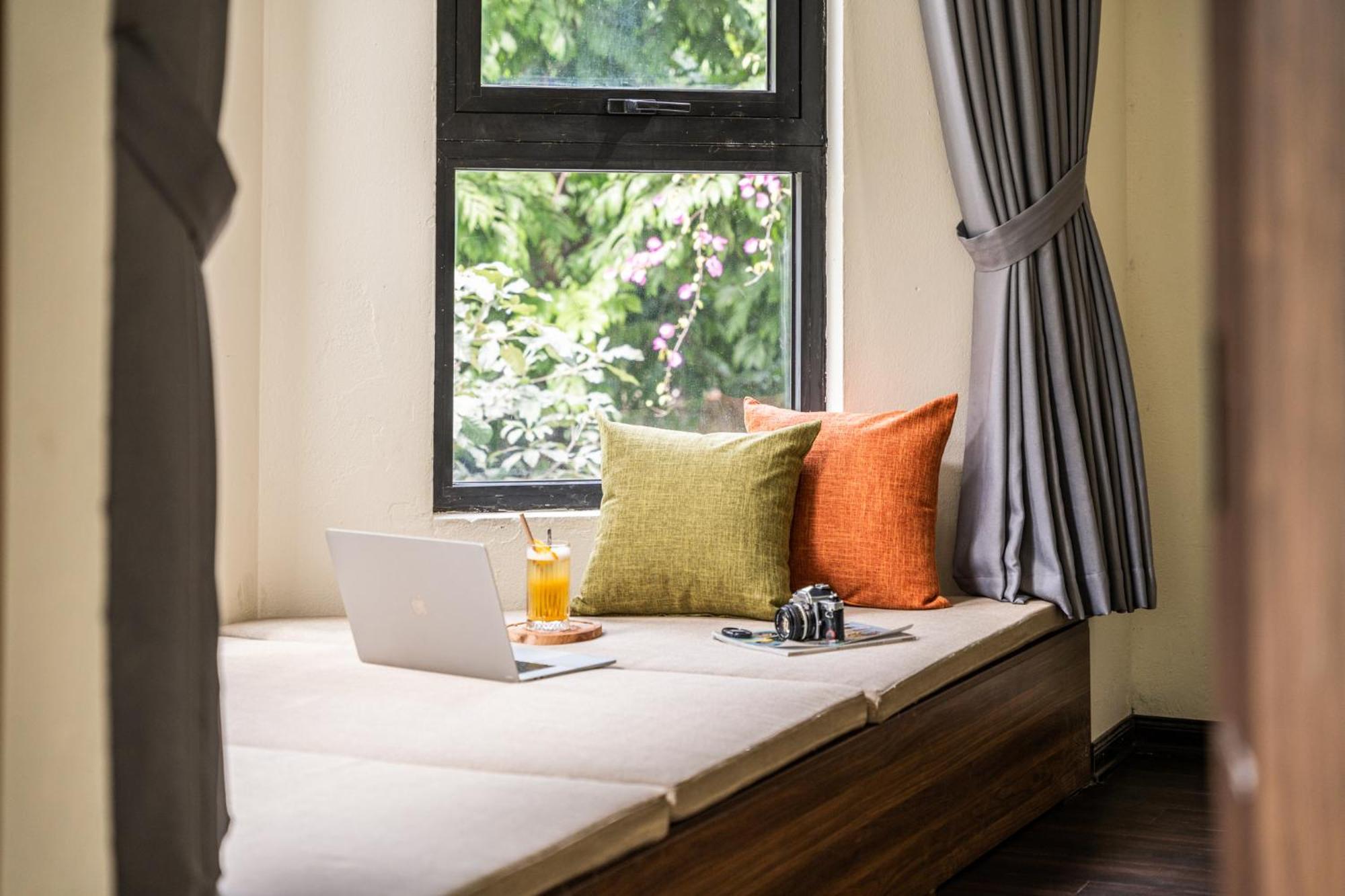 Crown Royal For Big Group-100m2 Rooftop Pool-city Centre * Hà Nội