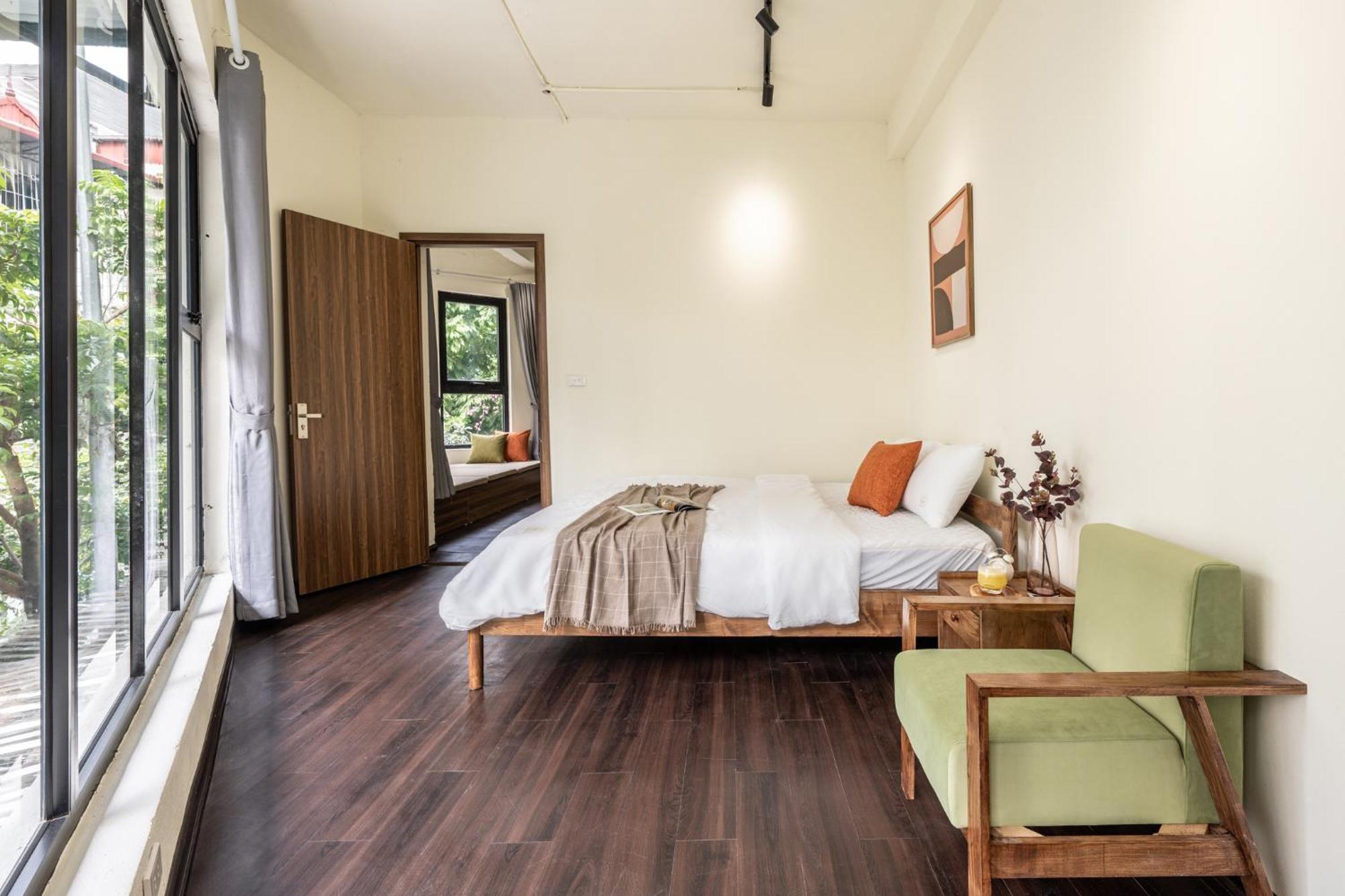 Căn hộ Crown Royal For Big Group-100m2 Rooftop Pool-city Centre *